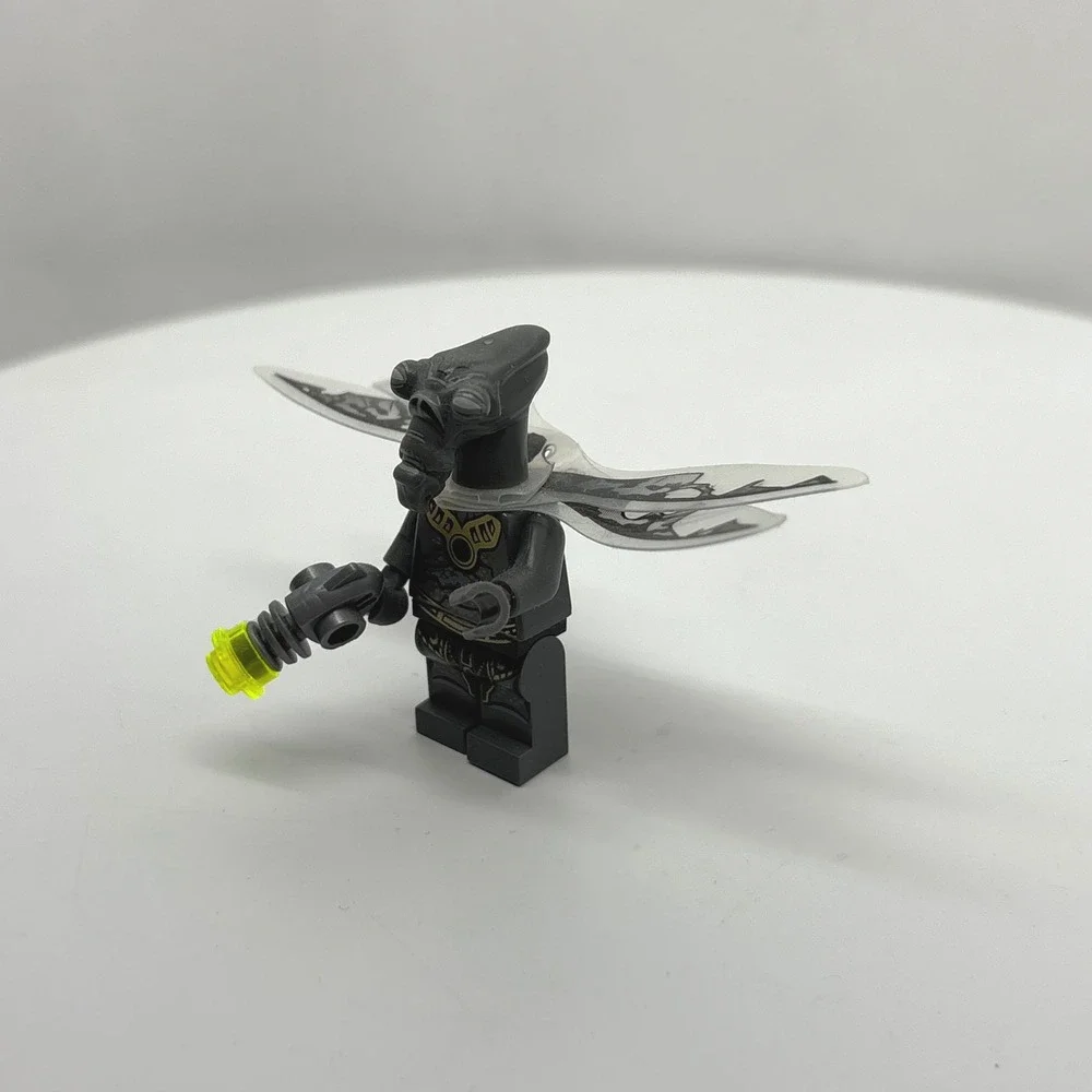 LEGO Star Wars Geonosian Zombie Minifigure sw0382 with Wings and Blaster 9491